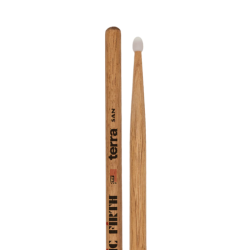 BAQUETAS VIC FIRTH TERRA 5A CON PUNTA DE NYLON 5ATN