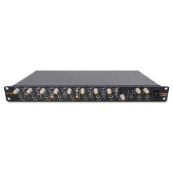 INTERFAZ DE AUDIO ICON DE 10 CANALES UMIX 1010 RACK